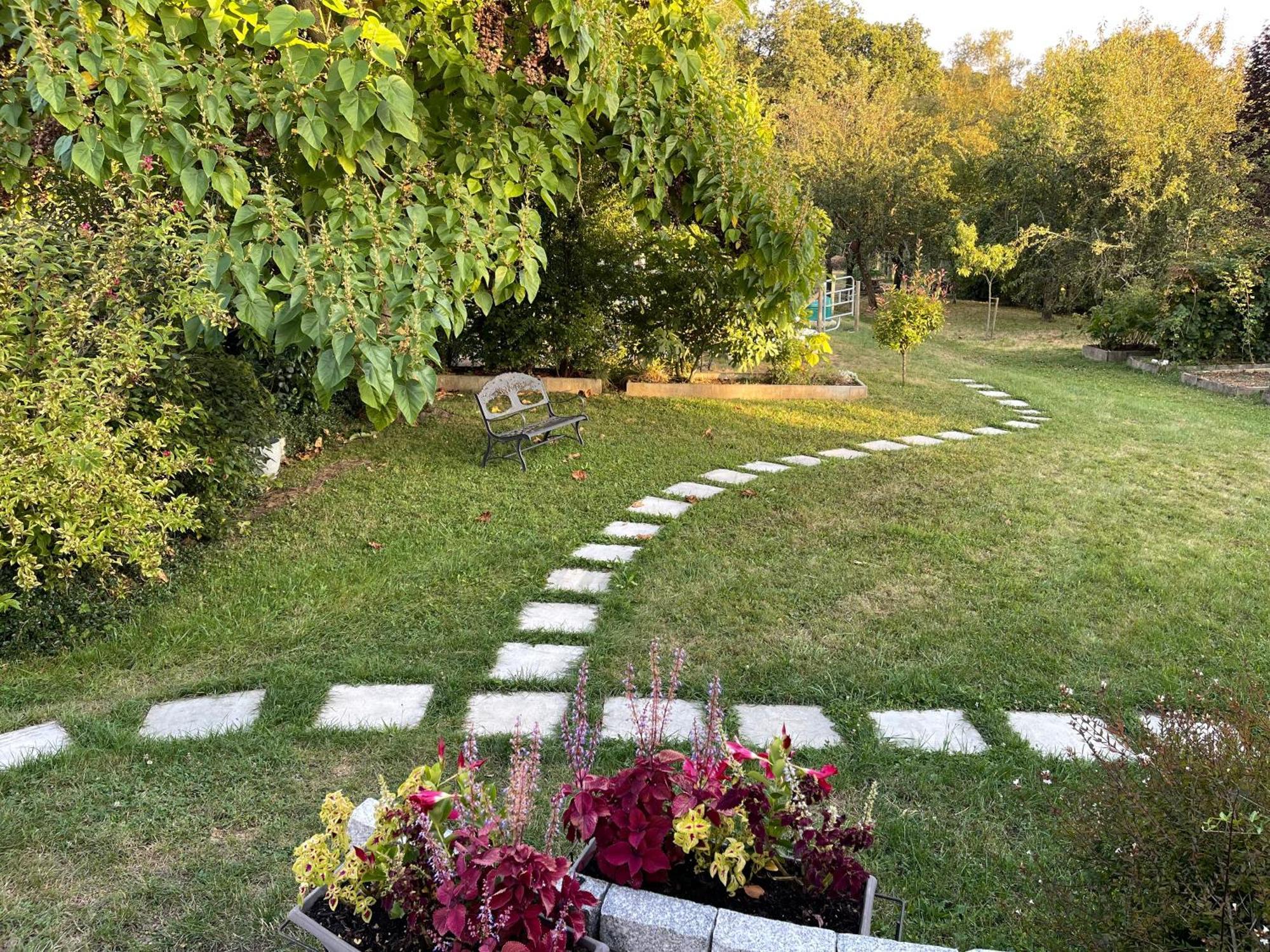 Tulipes Et Cetera Hotell Waldighoffen Exteriör bild